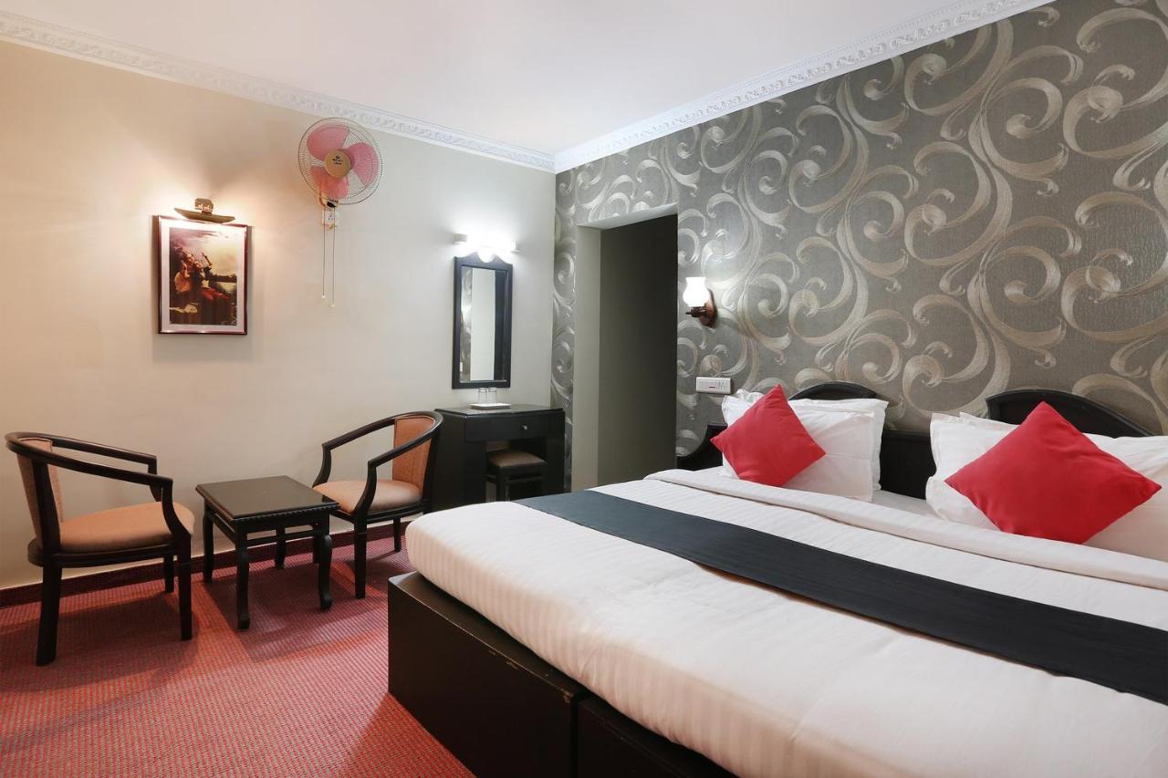 Capital O 46475 Gd International Redfort Hotel Nilambur Luaran gambar